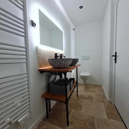 Les Voiles Blanches, T3 Neuf De 53 M2